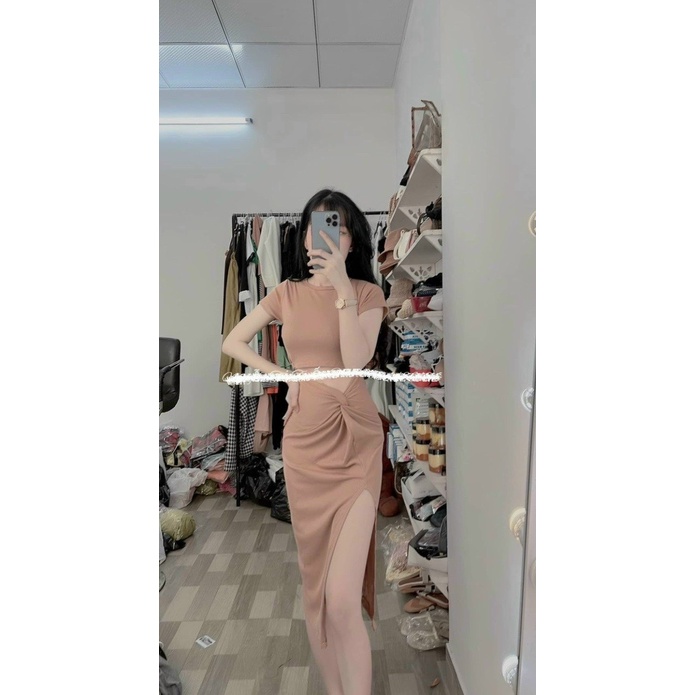 Đầm tay ngắn cổ tròn ôm body kiểu khoét eo xoắn bên cực xinh , chất thun gân dày dặn mềm mịn