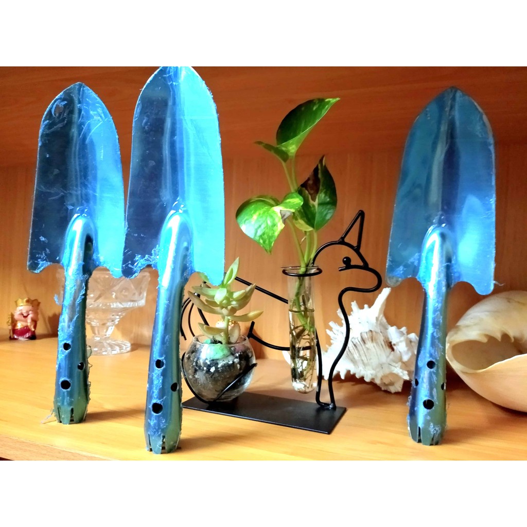 Xẻng làm vườn inox