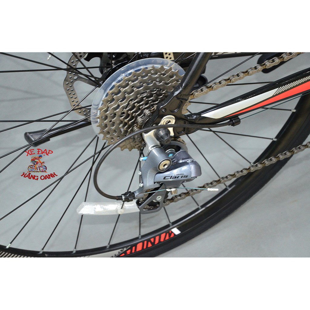 Xe đạp Touring BATTLE Cyclone R2000: Khung Nhôm, Tay đề/Gạt líp SHIMANO Claris R2000 2x8 (16 tốc độ), Lốp KENDA 700x28C