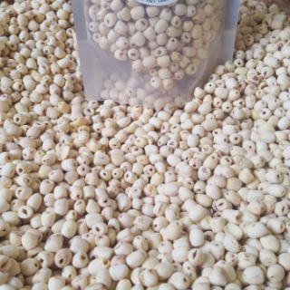 Hạt sen Huế Xịn loại 1 (đã sấy khô, chuẩn sen Huế xịn thơm, bùi, bở)