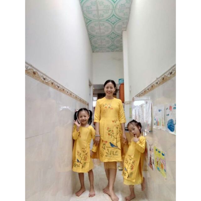 Áo dài mẹ và bé