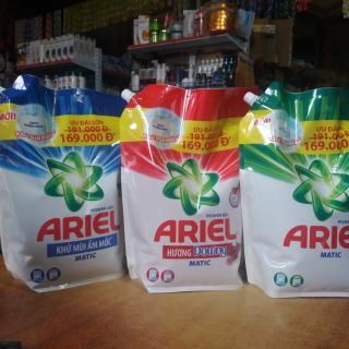 Nước giặt ARIEL túi lớn 3 kg