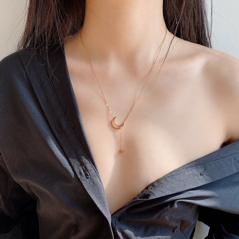 Vòng cổ Mặt Hình Mặt Trăng Và Ngôi Sao Thời Trang