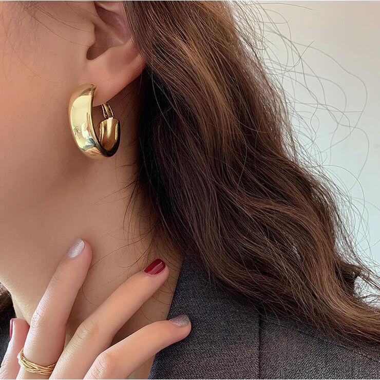 Khuyên tai tròn titan bản to bông tai titan 2 màu vàng bạc BT23