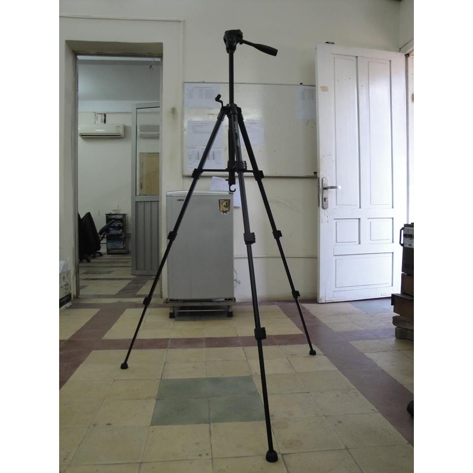 Chân máy ảnh - Tripod Yunteng VCT 690RM