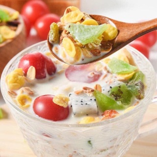 NGŨ CỐC ĂN SÁNG NUTS OATMEAL & FRUIT