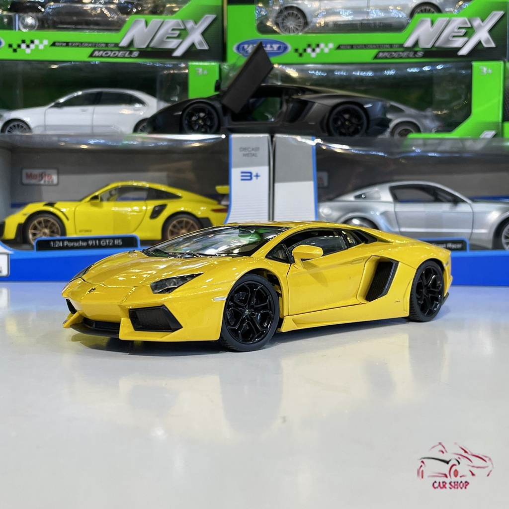 Mô hình xe bằng sắt Lamborghini-Aventador LP700 tỉ lệ 1:24 Welly màu vàng