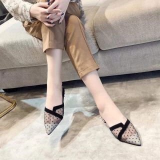 Dép lưới chấm bi