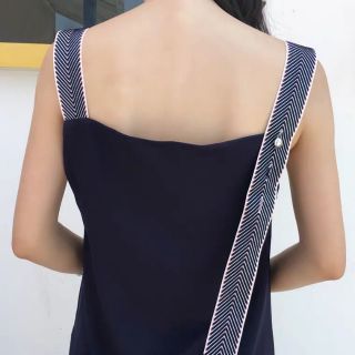 Váy 2s đuôi cá đan ngực