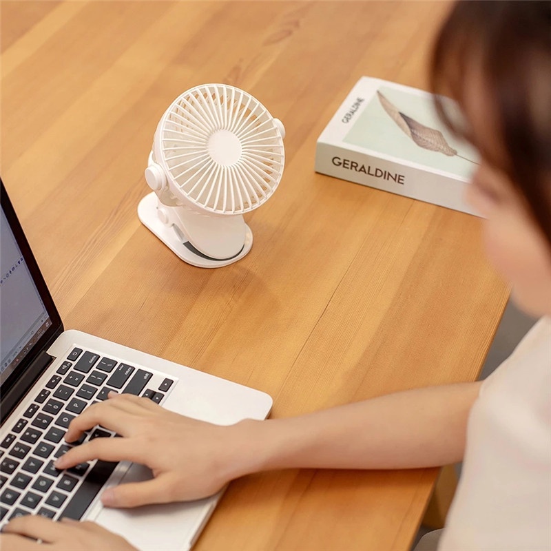 Quạt USB Mini Dạng Kẹp Xoay 360 Độ Tùy Chỉnh Cho Học Sinh