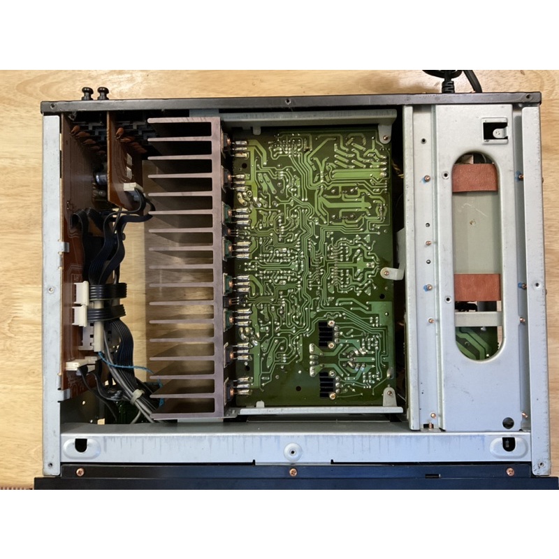 Amply Marantz PM-74D chạy 8 sò than