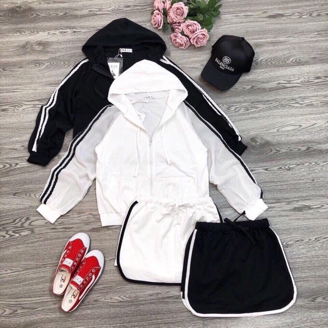 Sét thể thao chân váy