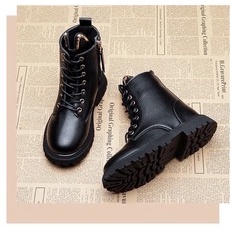 Giày boot cho bé gái bé trai da mềm đế êm nhẹ size 27-37 màu Đen phong cách Anh Martin cổ cao - Bốt trẻ em đẹp rẻ 2023