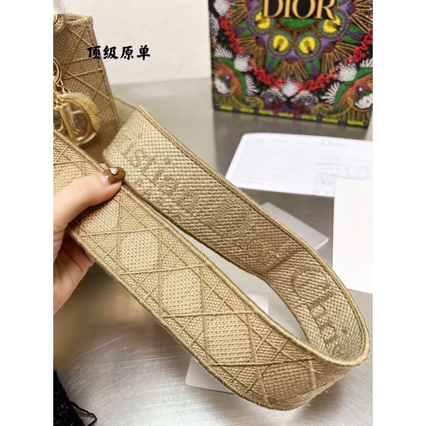 Túi xách Diỏr D-lite thêu sz 24