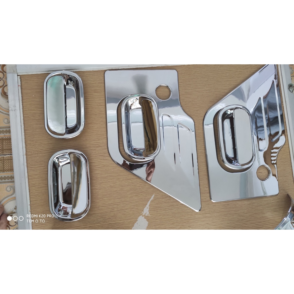 Ốp tay nắm cửa cho xe Isuzu nhỏ QKR