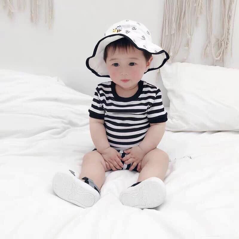 Set 4 bộ đồ sọc - Quần áo trẻ em - Cotton 4 chiều