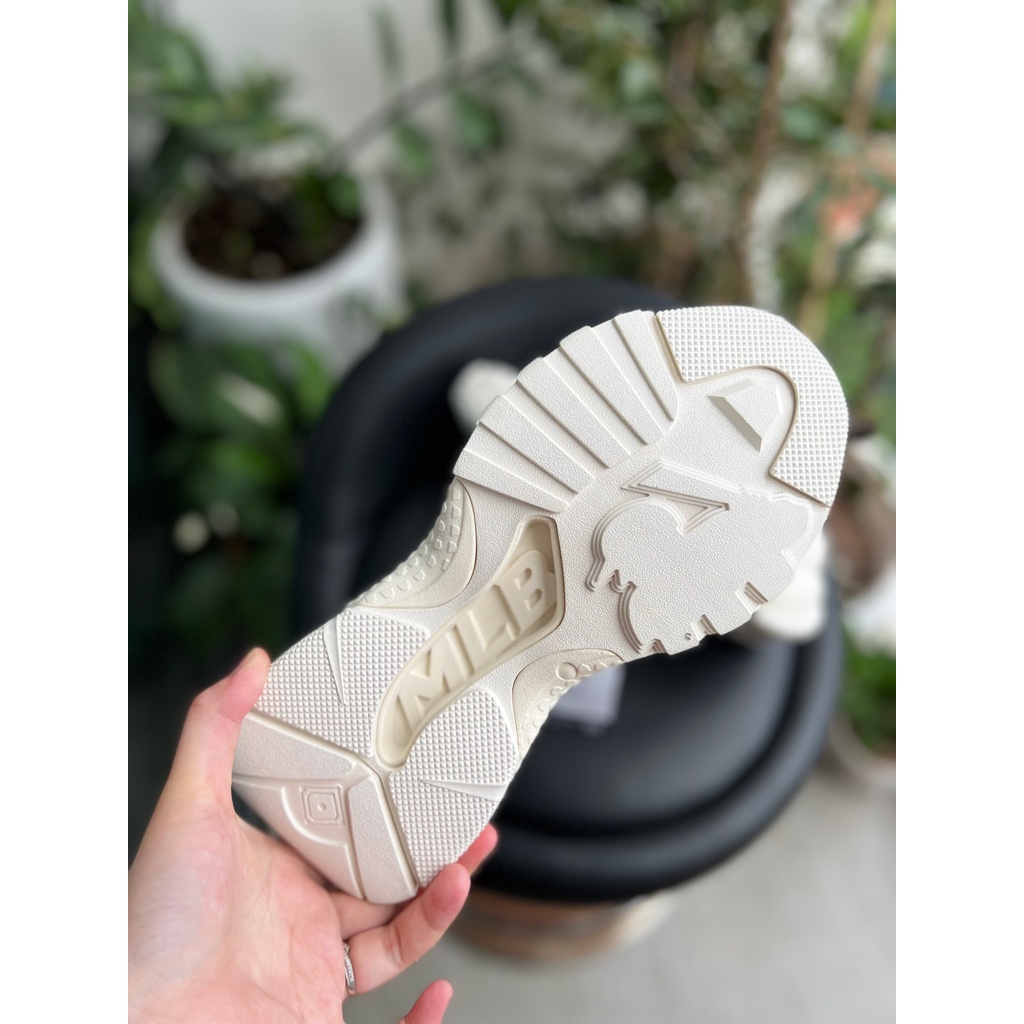 Giày M L B CHUNKY NÂU CAO