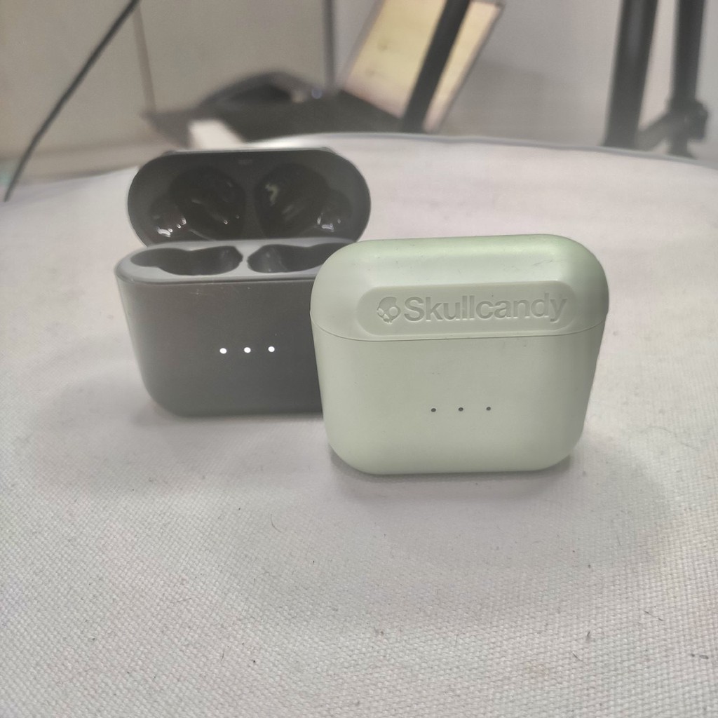 Hộp sạc, dock sạc tai nghe Skullcandy Indy, Sesh, Sesh evo, Fuel, Push Ultra - USED.VN