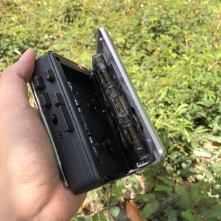 Máy nghe nhạc băng cassette