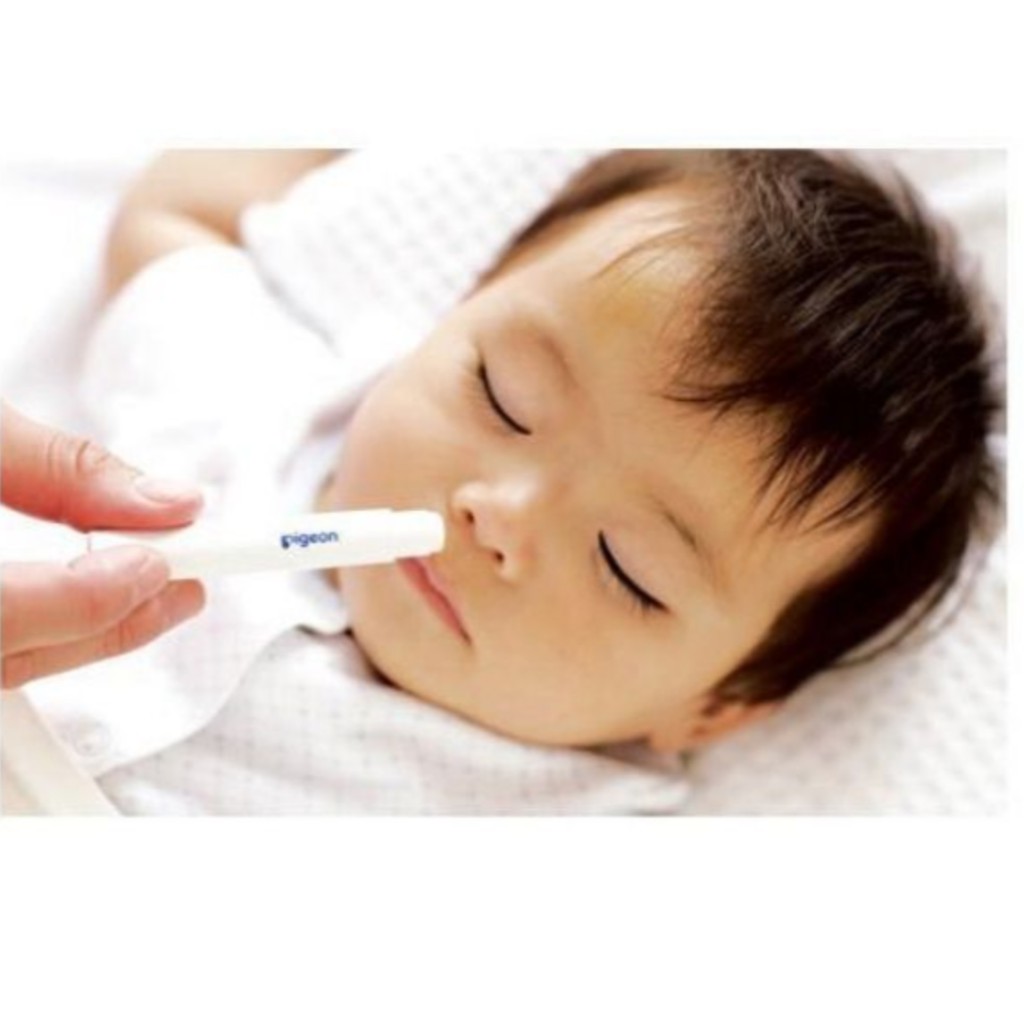 Ống hít / kem bôi thông mũi giảm ngạt Nhật Bản cho bé 6m+