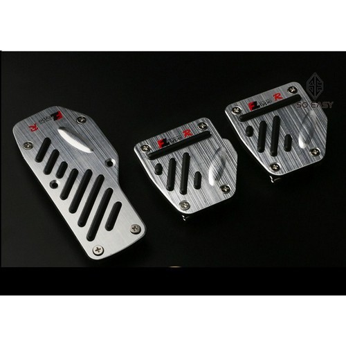 Bộ 3 Miếng kim loại gân cao su ốp chân phanh, thắng, bàn đạp, côn, ga chống trượt cho xe hơi, ô tô số sàn_INS018  gt