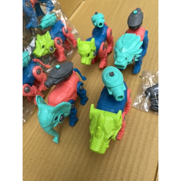 Set đồ chơi lắp ráp thú cho bé