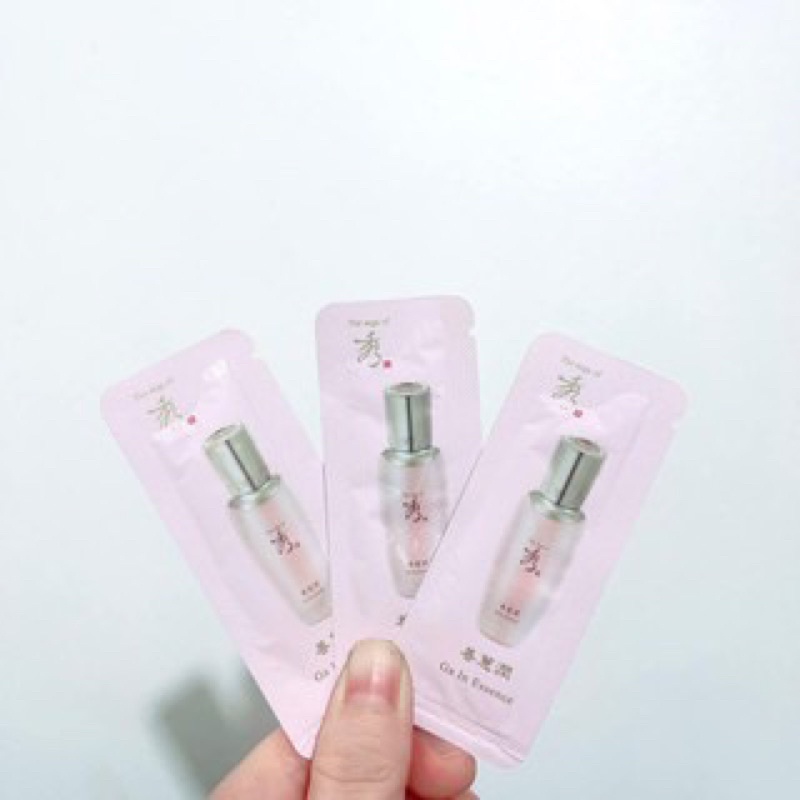 Tinh Chất Cấp Nước, Trắng Da Chống Lão Hóa The Saga Of Xiu Ga In Essence 1ml