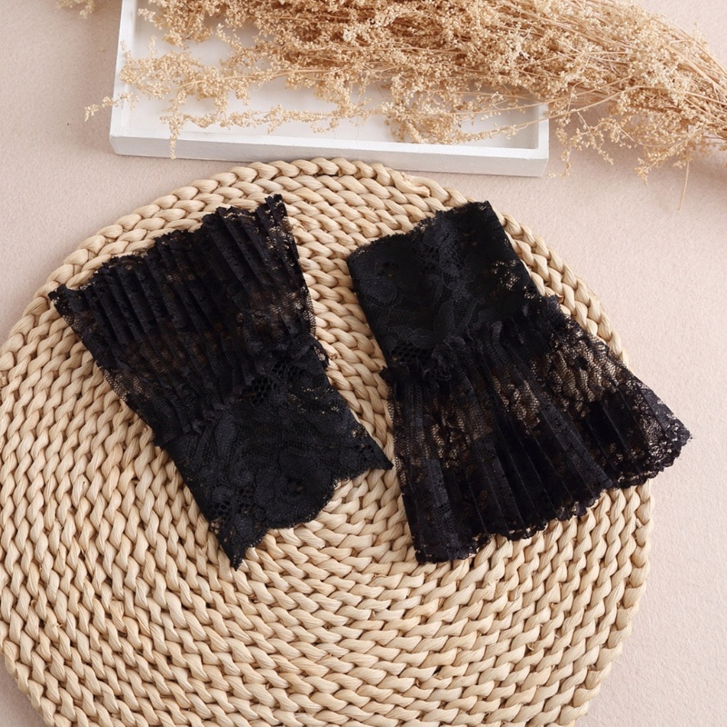 Vòng Tay Giả Xếp Ly Màu Trắng Đen Tháo Rời Được