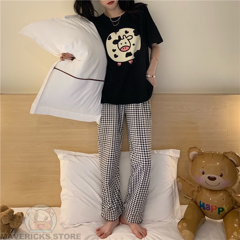 Bộ đồ ngủ tay ngắn quần dài vải mềm mại họa tiết bò sữa dễ thương/ Quần ngắn phong cách Hàn Quốc thời trang cho nữ