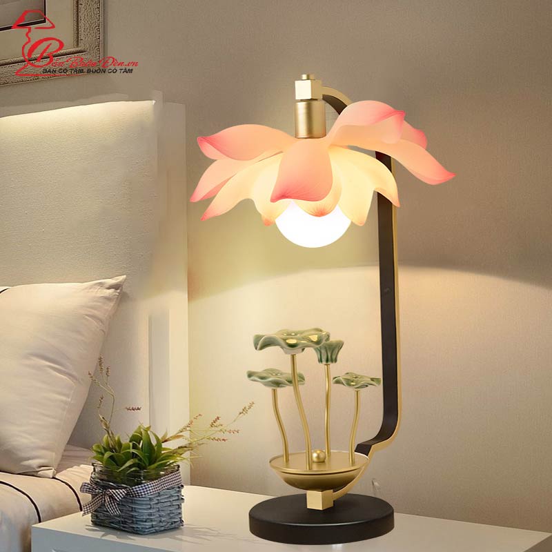 Đèn Để Bàn Phòng Ngủ ĐÈN TRANG TRÍ GIÁ BUÔN Thiết Kế Hình Hoa Sen Làm Từ Hợp Kim Sơn Tĩnh Điện, Composite 2022