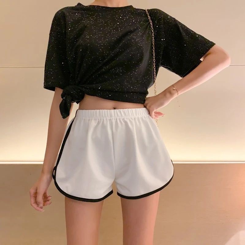 Quần short thể thao năng động cho nữ