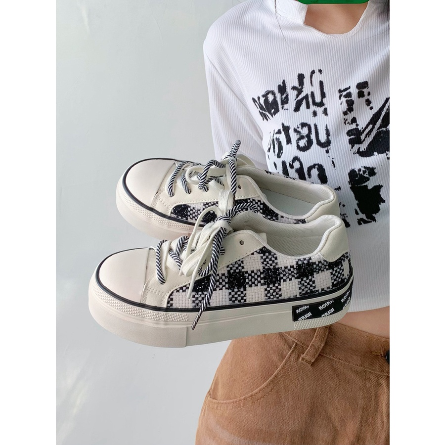 Giày thể thao nữ dây kép thêu caro, sneaker vải canvas, giày sneaker mũi nhọn đế 4cm
