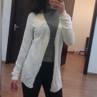 Thanh lý áo cardigan Stradivarius auth, newtag