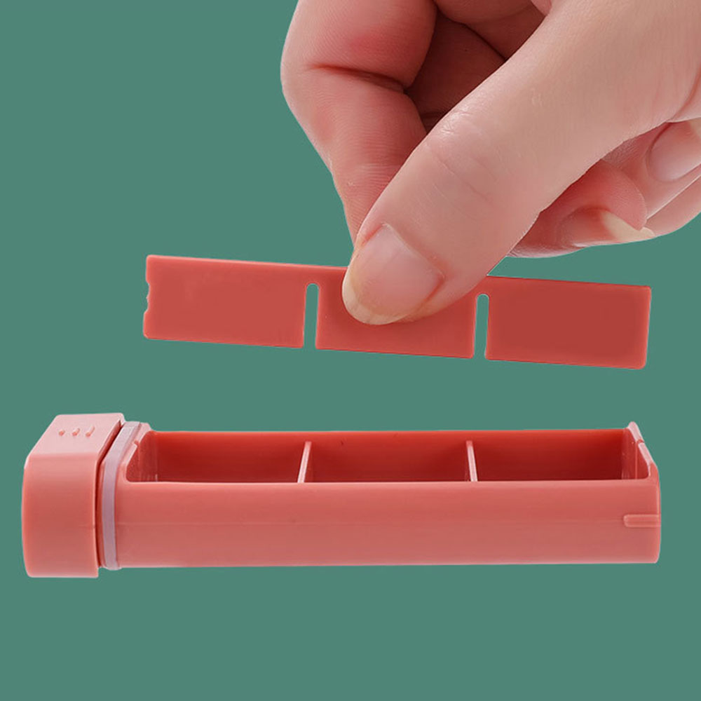Hộp đựng thuốc 6 ngăn bằng nhựa nhỏ gọn tiện lợi 9.5x6cm