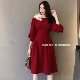 Đầm xoè qua gối