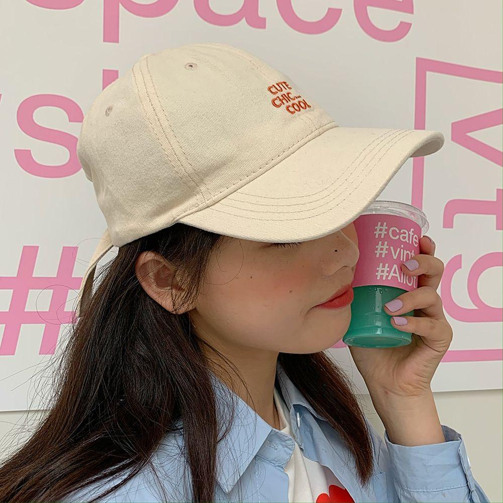 Mũ Lưỡi Trai Chất Liệu Cotton In Chữ Tùy Chỉnh Thời Trang Cho Nữ