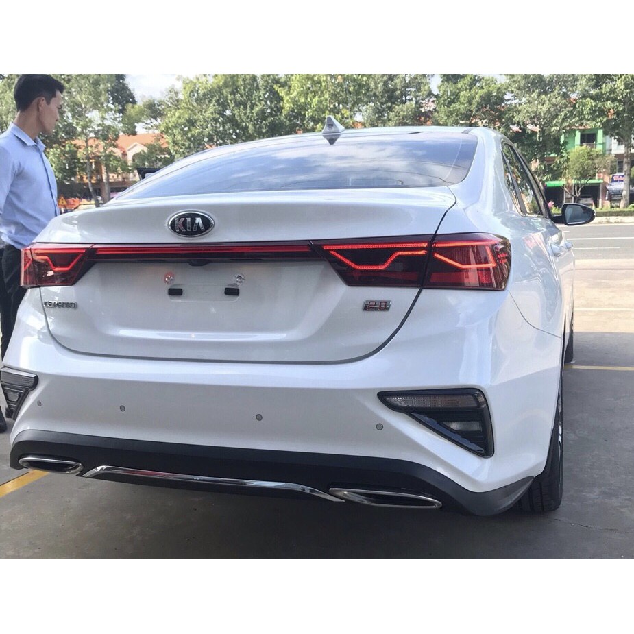 Líp chia pô Kia Cerato 2019 kiểu Mer