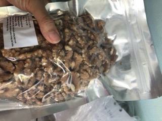 Nhân quả óc chó Mỹ 1kg