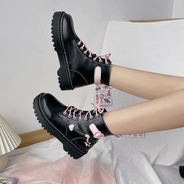 Hot Sale ~ Giày Bốt Martin Mũi Tròn Buộc Dây Phía Trước Dễ Phối Đồ Phong Cách Preppy Đáng Yêu