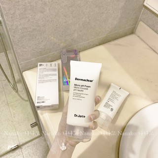 Sữa Rửa Mặt Cân Bằng Độ pH Dr Jart+ Dermaclear Micro pH Foam