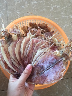 0,5 kg MỰC KHÔ size nhỡ ngon
