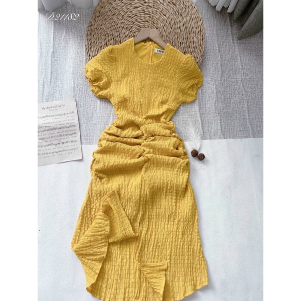 ĐẦM XỐP CHÍT EO DÁNG DÀI XẺ TÀ