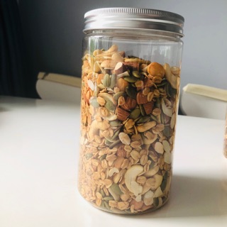 Homemade granola giòn tan – thơm lừng ( có chứa quả khô)