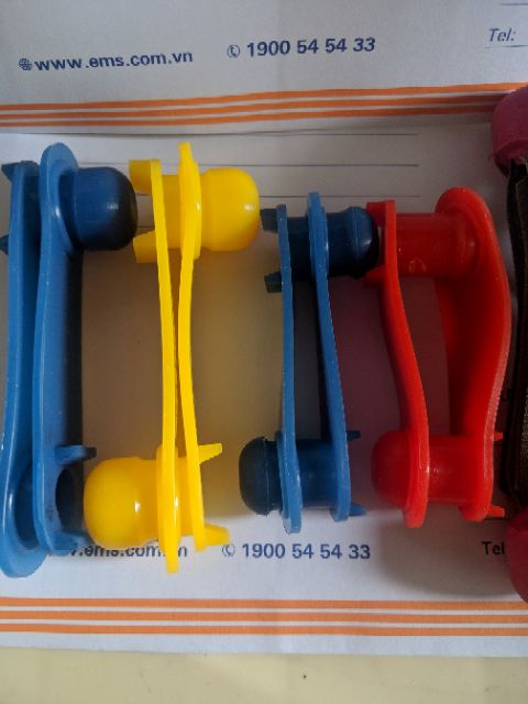 Bịt xổ cựa silicon gà tre ( 1 bộ 2 con gà )