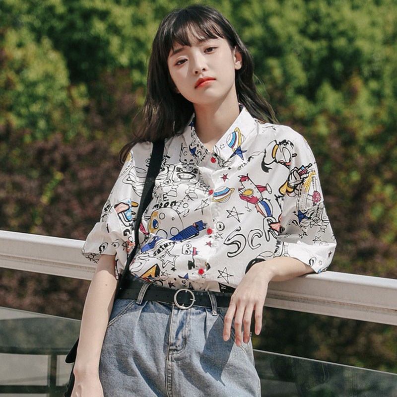 Áo Sơ Mi Tay Ngắn Dáng Rộng In Họa Tiết Hoạt Hình Phong Cách Thời Trang Mùa Hè