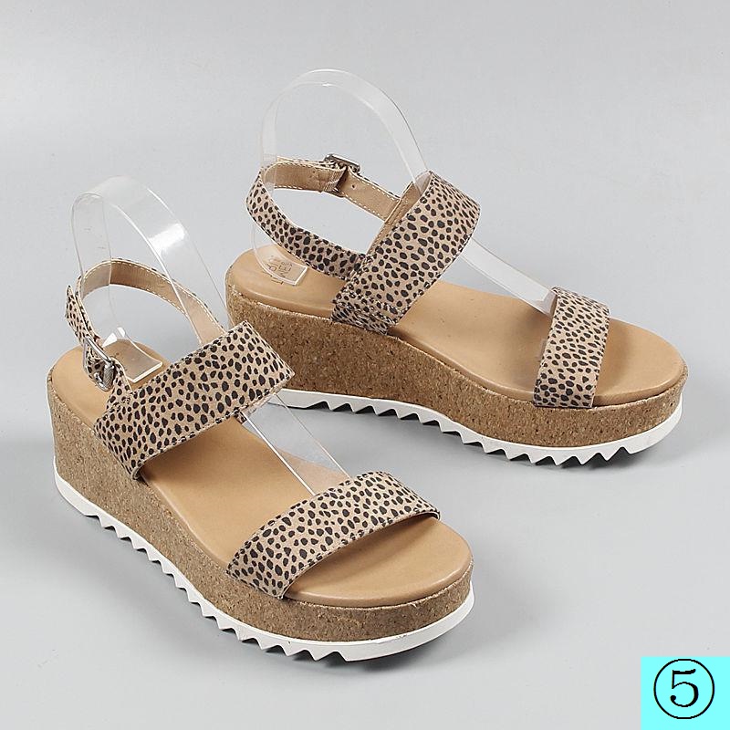 Giày Sandal Đế Xuồng Dày Họa Tiết Da Báo Phong Cách Âu Mỹ Thời Trang Mùa Hè 2022