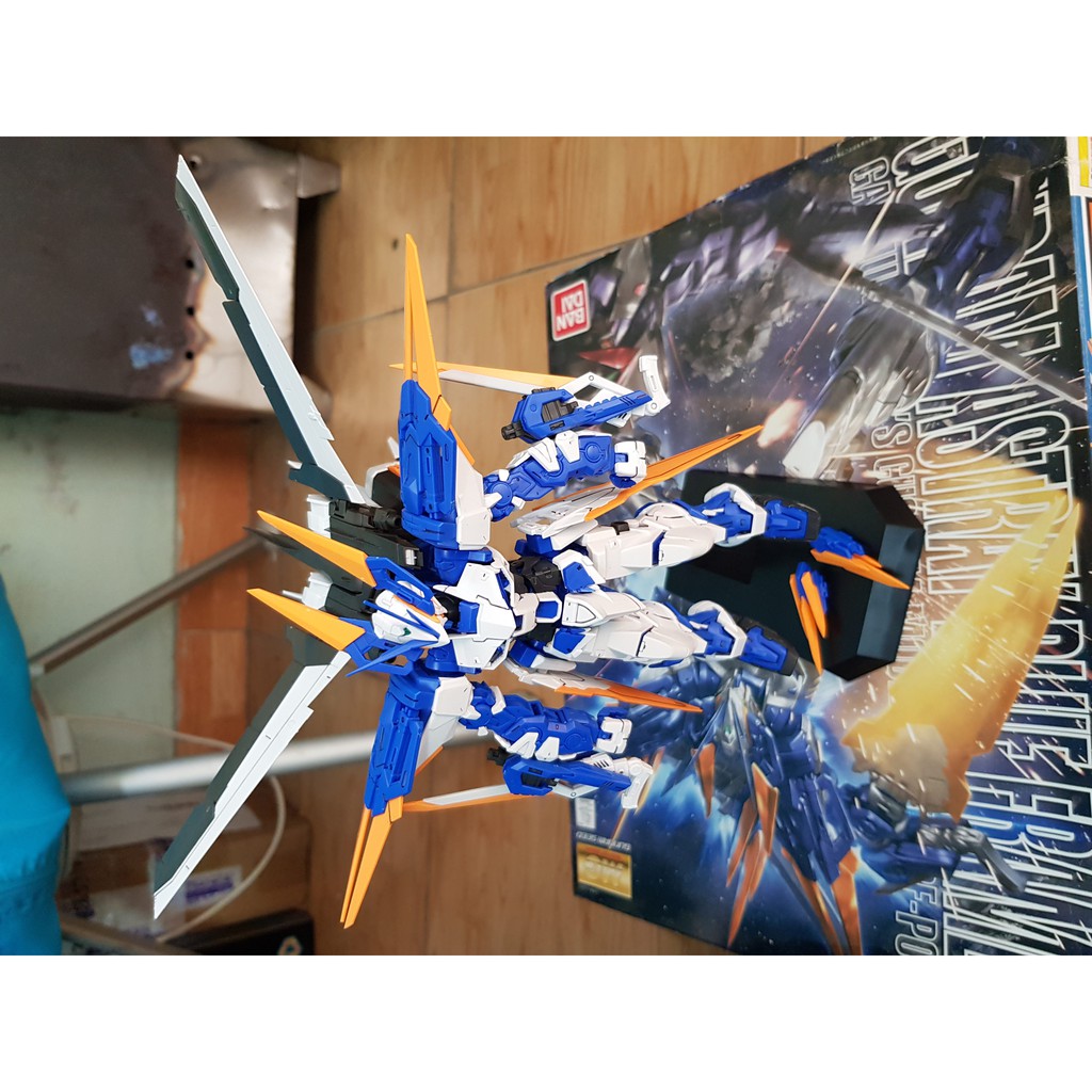 Bộ lắp ráp mô hinh MG gundam astray blue frame D Bandai