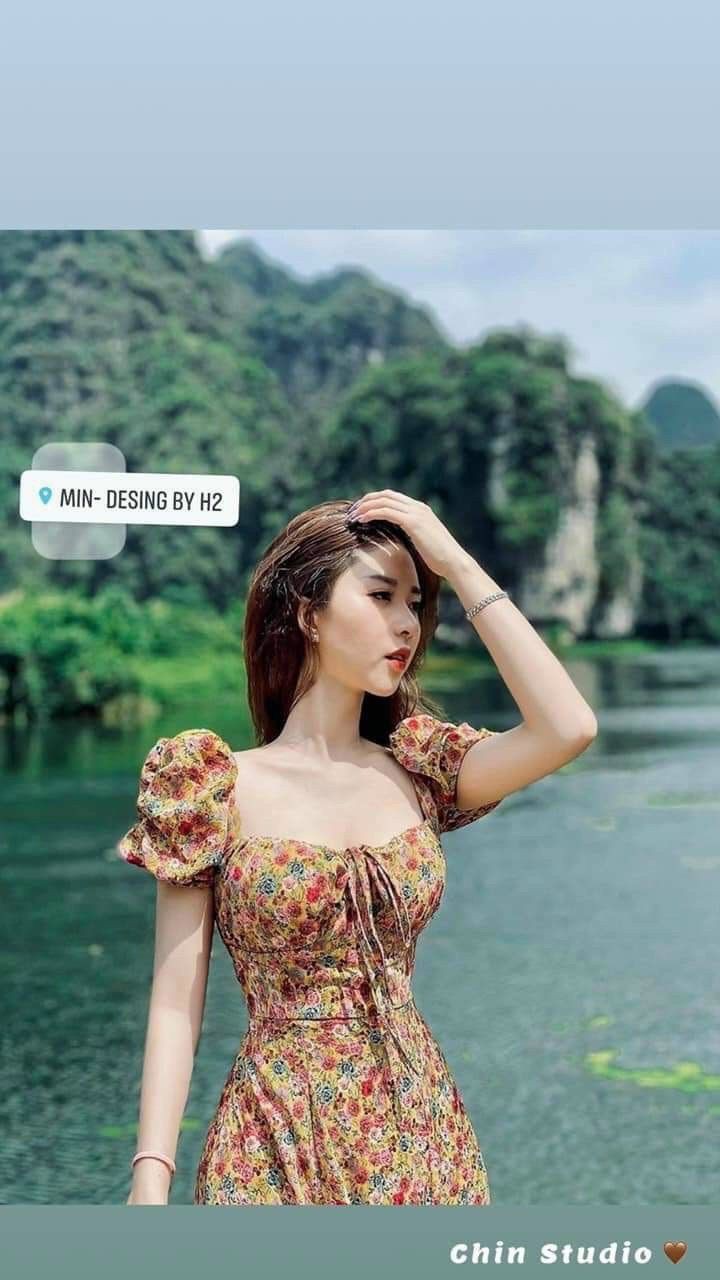 Váy hoa cúp ngực cổ nơ xinh