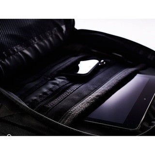 Balo TNF ROUTER TRANSIT màu đen
