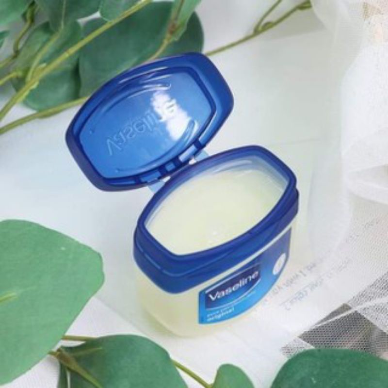 Sáp Dưỡng Ẩm Vaseline Pure Petroleum Jelly 50ml